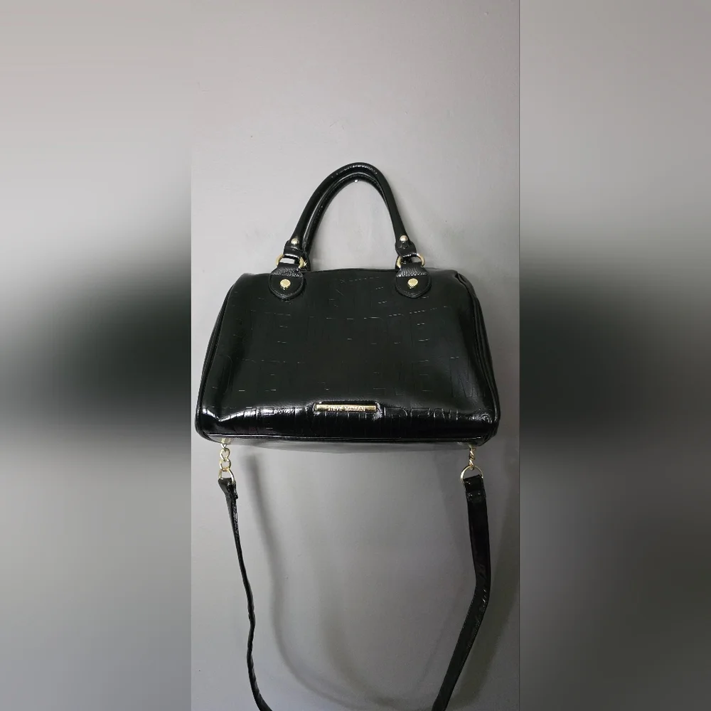 Steve Madden Logo Monochrome Black and Gold Satchel Crossbody Purse OS